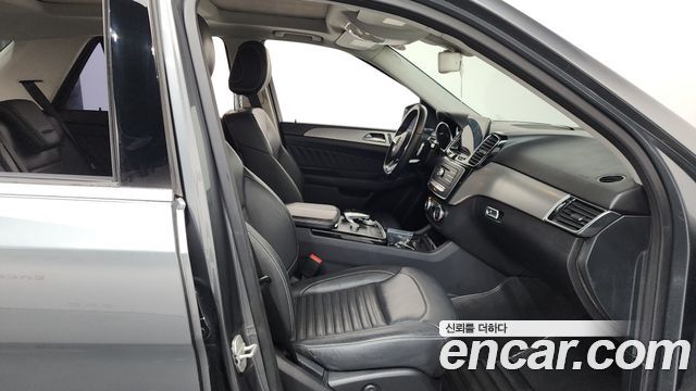 Mercedes-Benz GLE-Class GLE350 d 4MATIC Premium