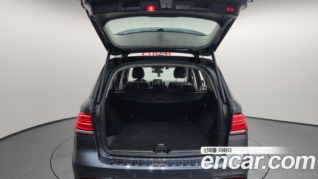 Mercedes-Benz GLE-Class GLE350 d 4MATIC Premium