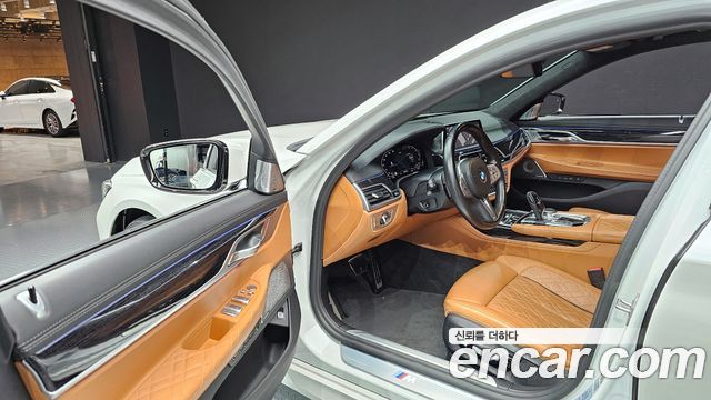 BMW 7-Series 740Li xDrive M Sport Package