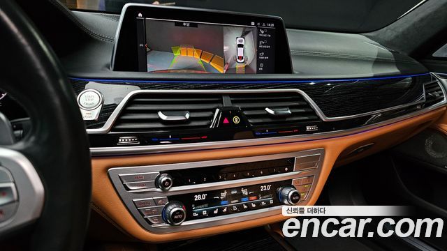 BMW 7-Series 740Li xDrive M Sport Package