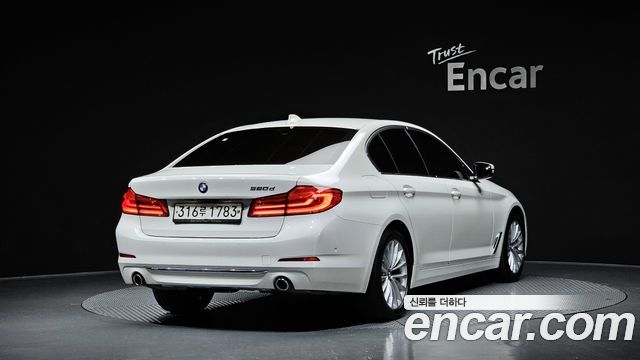 BMW 5-Series 520d Luxury Plus