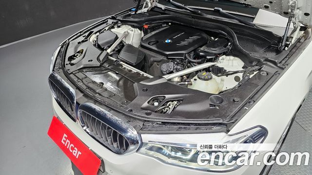BMW 5-Series 520d Luxury Plus