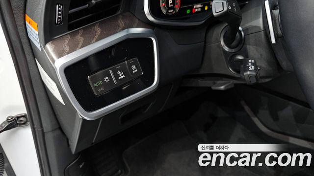 Audi A6 45 TFSI Premium