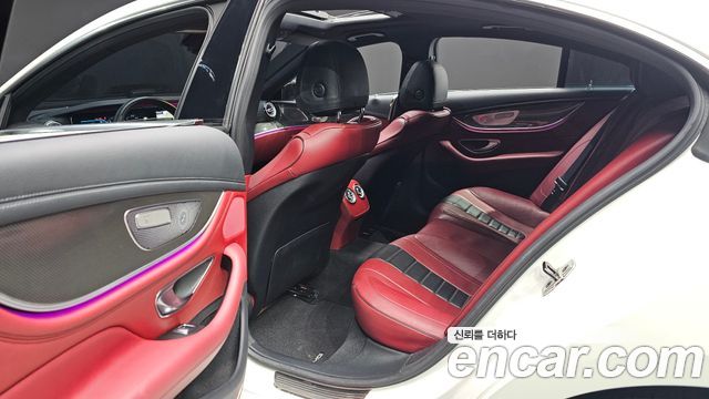 Mercedes-Benz CLS-Class CLS300d AMG Line