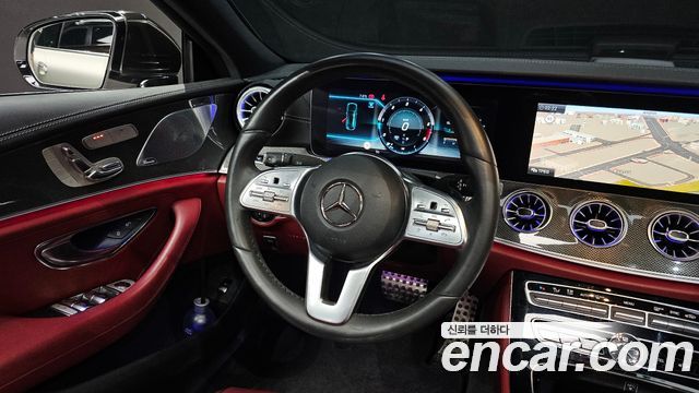 Mercedes-Benz CLS-Class CLS300d AMG Line