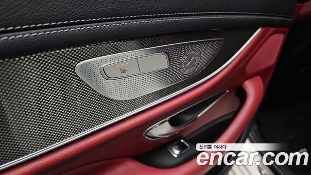Mercedes-Benz CLS-Class CLS300d AMG Line