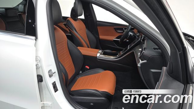 Mercedes-Benz C-Class C300 4MATIC AMG Line