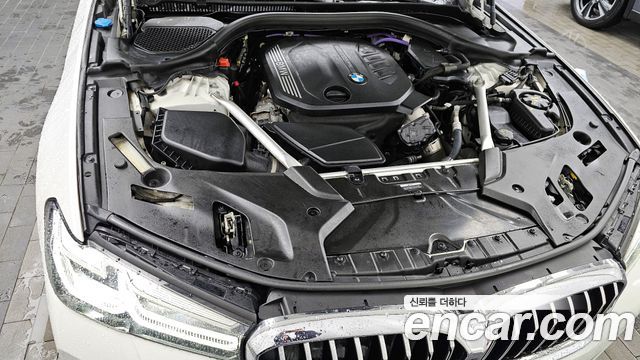 BMW 5-Series 523d M Sport