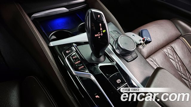 BMW 5-Series 523d M Sport
