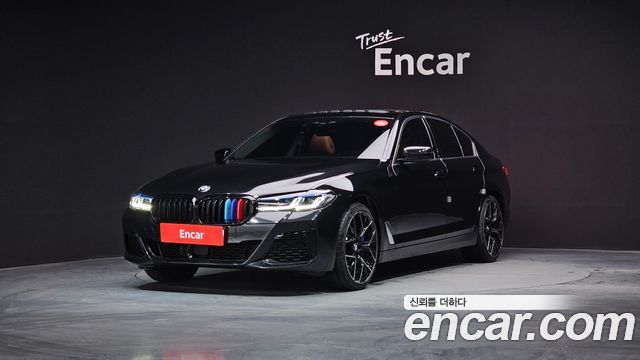BMW 5-Series 520i Luxury