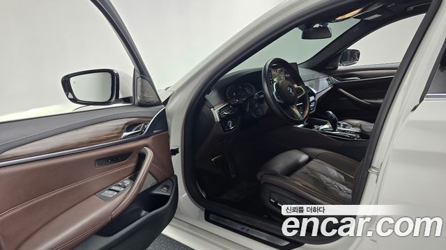 BMW 5-Series 530i M Sport Package