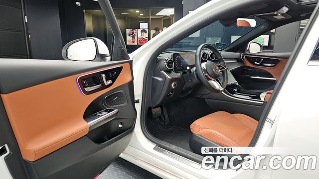 Mercedes-Benz C-Class C300 4MATIC Avantgarde