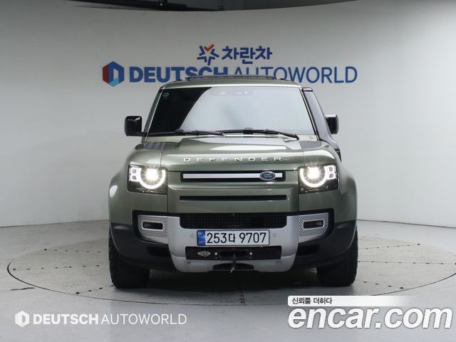 Land Rover Defender 110 D240 SE