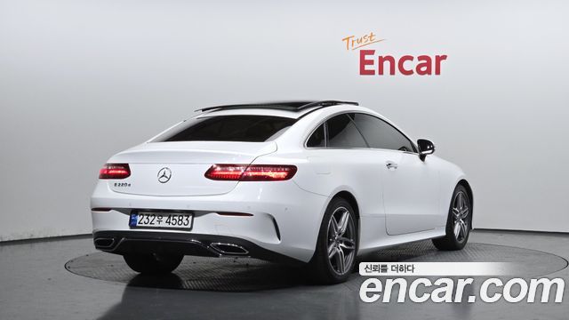 Mercedes-Benz E-Class E220d Coupe