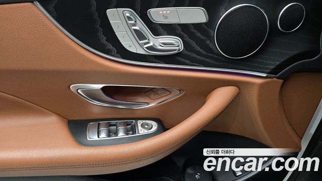 Mercedes-Benz E-Class E220d Coupe