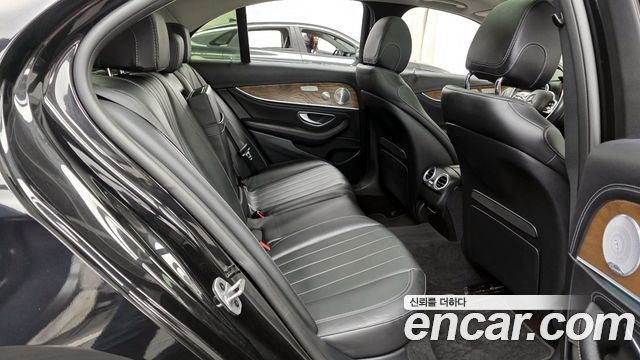 Mercedes-Benz E-Class E300e Exclusive