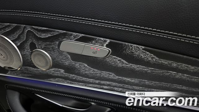 Mercedes-Benz E-Class E350 4MATIC AMG Line