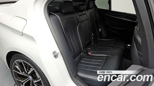 BMW 5-Series 530i M Sport Package