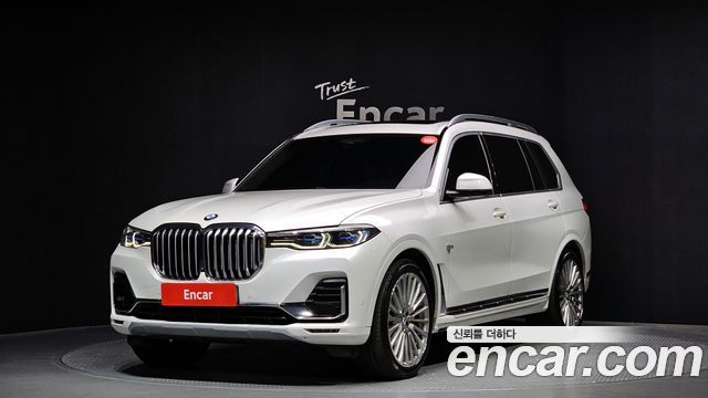 BMW X7 xDrive 40i Design Pure Excellence 6-Seater