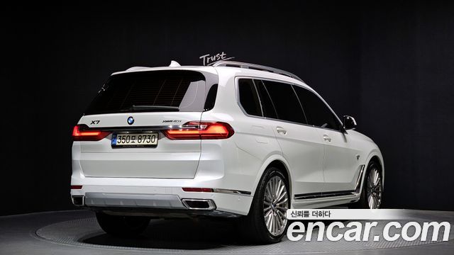 BMW X7 xDrive 40i Design Pure Excellence 6-Seater