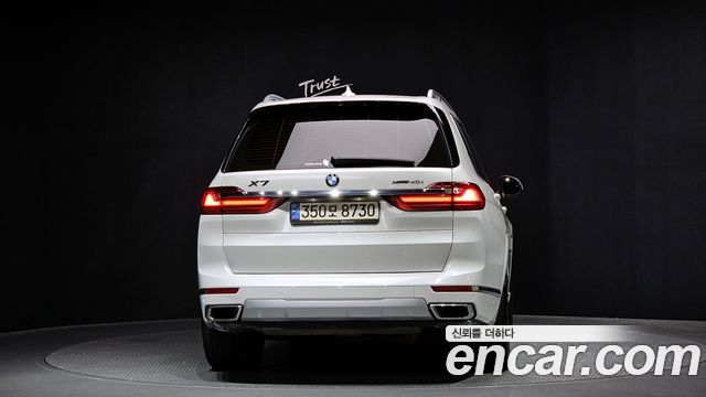 BMW X7 xDrive 40i Design Pure Excellence 6-Seater