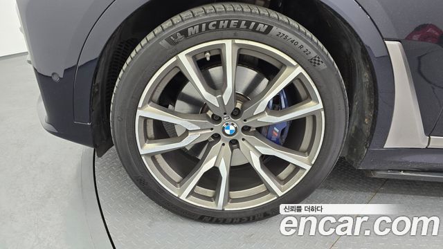 BMW X7 M50d