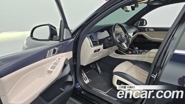 BMW X7 M50d