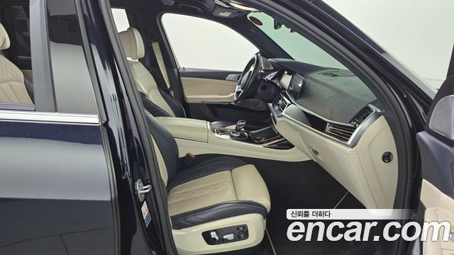 BMW X7 M50d