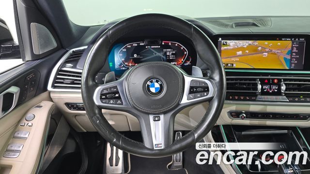 BMW X7 M50d