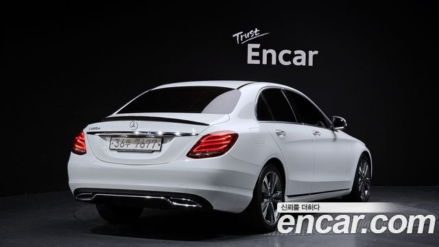 Mercedes-Benz C-Class C220 d Avantgarde