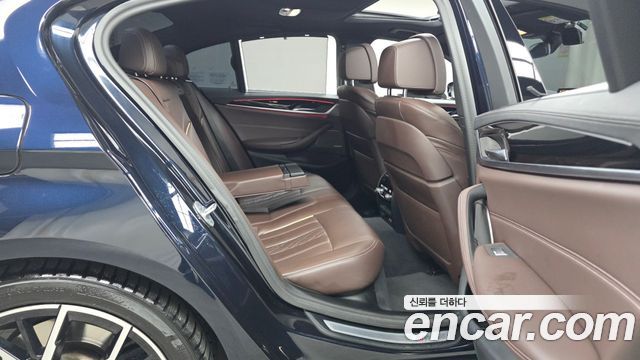 BMW 5-Series 530i M Sport Package