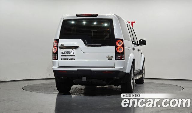 Land Rover Discovery 3.0 SDV6 SE