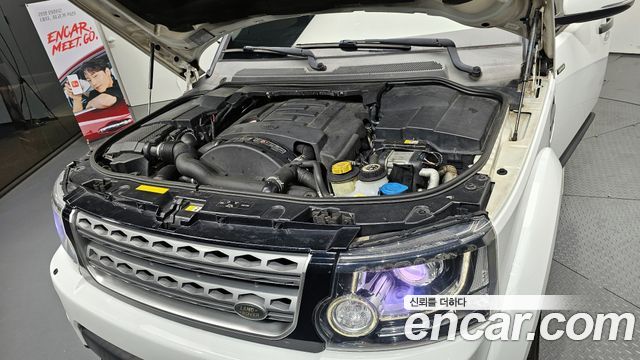 Land Rover Discovery 3.0 SDV6 SE