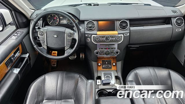 Land Rover Discovery 3.0 SDV6 SE