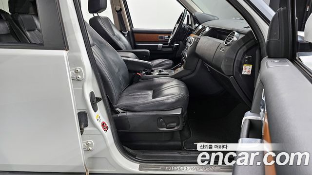 Land Rover Discovery 3.0 SDV6 SE