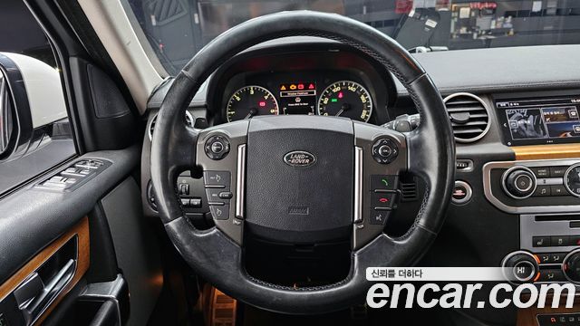 Land Rover Discovery 3.0 SDV6 SE
