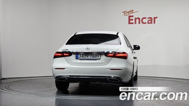 Mercedes-Benz E-Class E250 Avantgarde