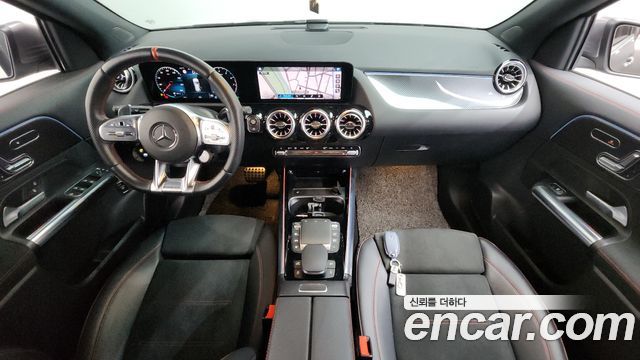 Mercedes-Benz GLA-Class GLA45 AMG 4MATIC+