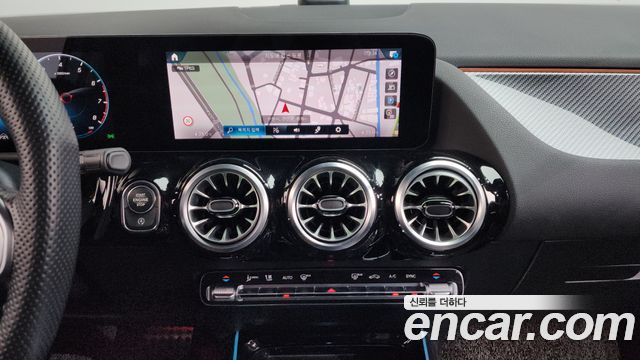 Mercedes-Benz GLA-Class GLA45 AMG 4MATIC+