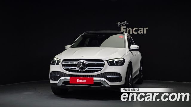 Mercedes-Benz GLE-Class GLE300d 4MATIC