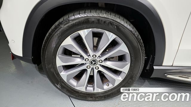 Mercedes-Benz GLE-Class GLE300d 4MATIC