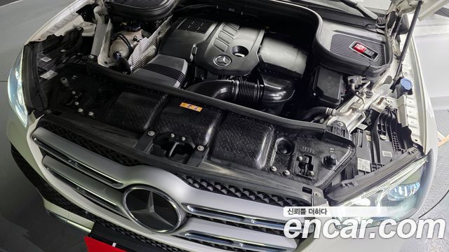 Mercedes-Benz GLE-Class GLE300d 4MATIC