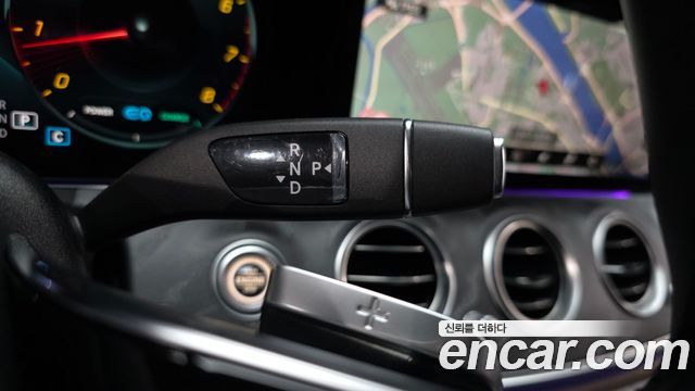 Mercedes-Benz E-Class E350 4MATIC Avantgarde