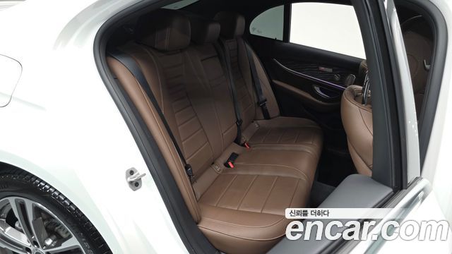 Mercedes-Benz E-Class E350 4MATIC Avantgarde