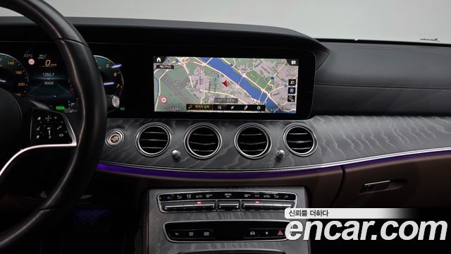 Mercedes-Benz E-Class E350 4MATIC Avantgarde