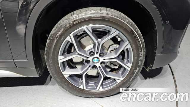 BMW X1 xDrive 20i xLine