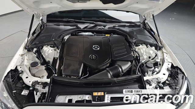 Mercedes-Benz C-Class C300 4MATIC Avantgarde