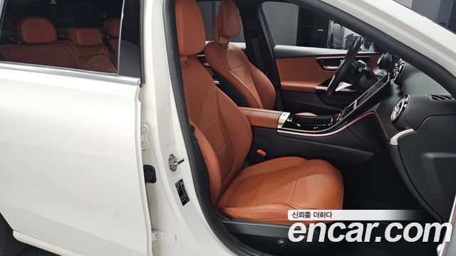 Mercedes-Benz C-Class C300 4MATIC Avantgarde