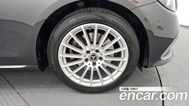 Mercedes-Benz E-Class E250 Exclusive