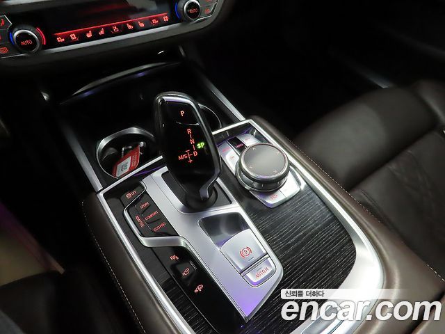 BMW 7-Series 730d xDrive M Sport